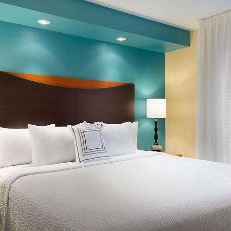 Fairfield Inn & Suites Dallas Месквіт Екстер'єр фото
