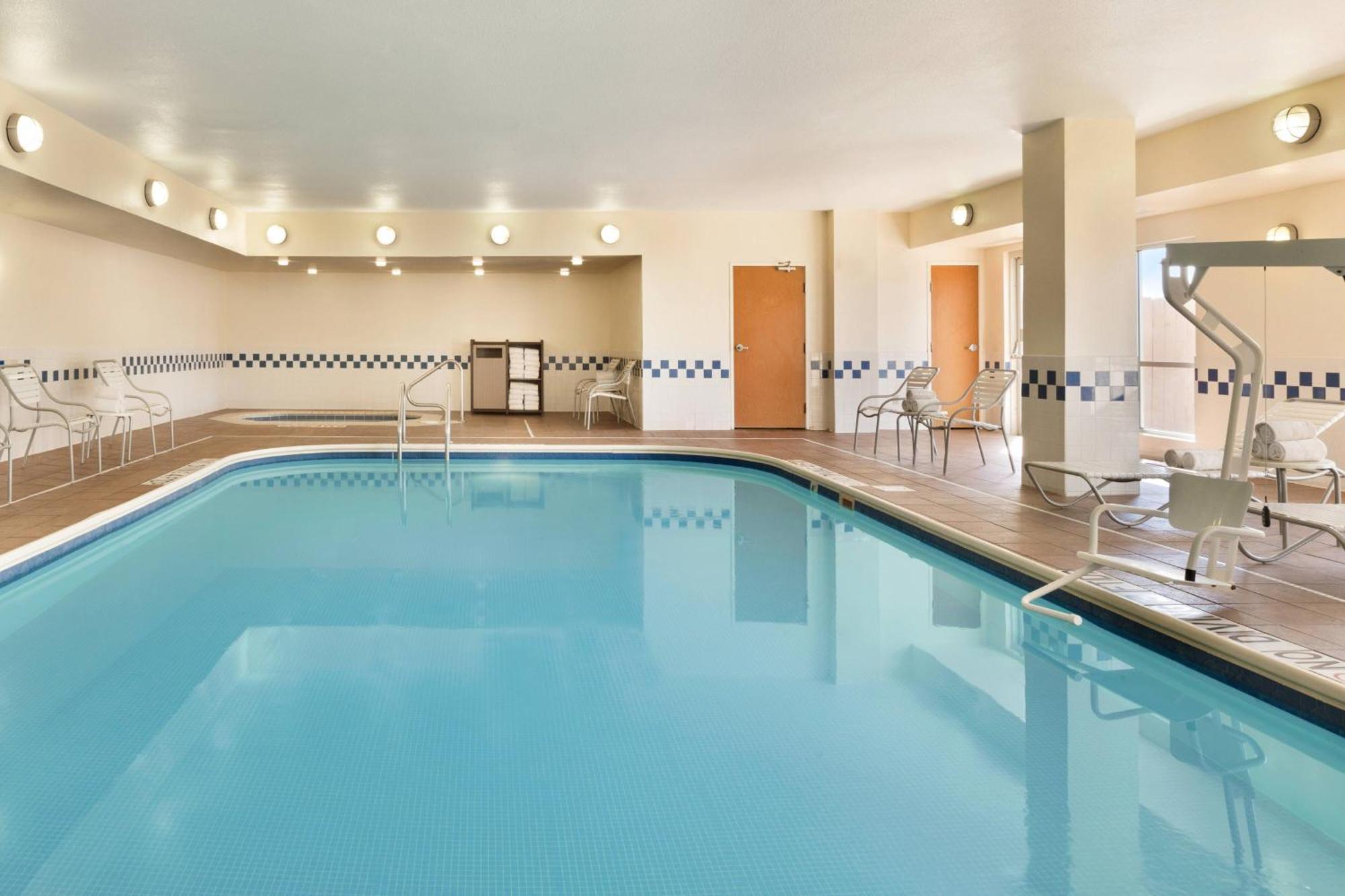 Fairfield Inn & Suites Dallas Месквіт Екстер'єр фото