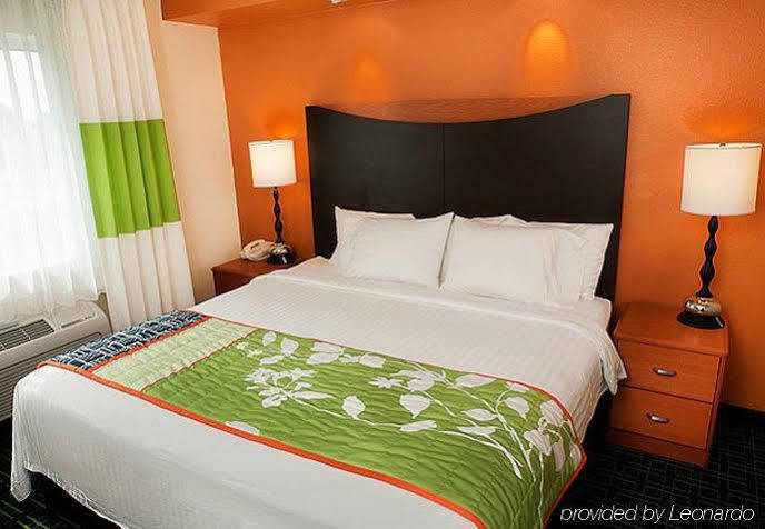 Fairfield Inn & Suites Dallas Месквіт Екстер'єр фото